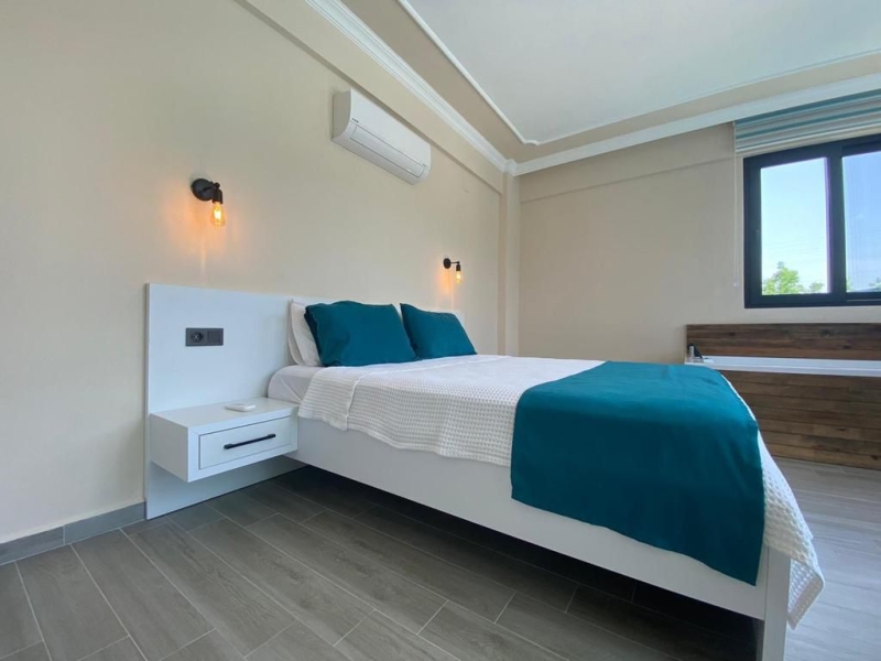Villa Grey 1
